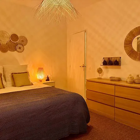 Lou Carou - Vue Et Baie De Villa *