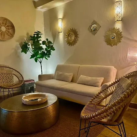 Villa Lou Carou - Vue Et Baie De Cagnes-sur-Mer